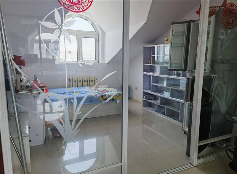 出售景峰住宅樓