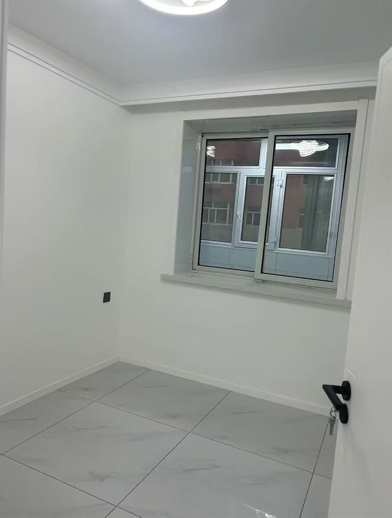 松林2樓118平精裝31.8萬