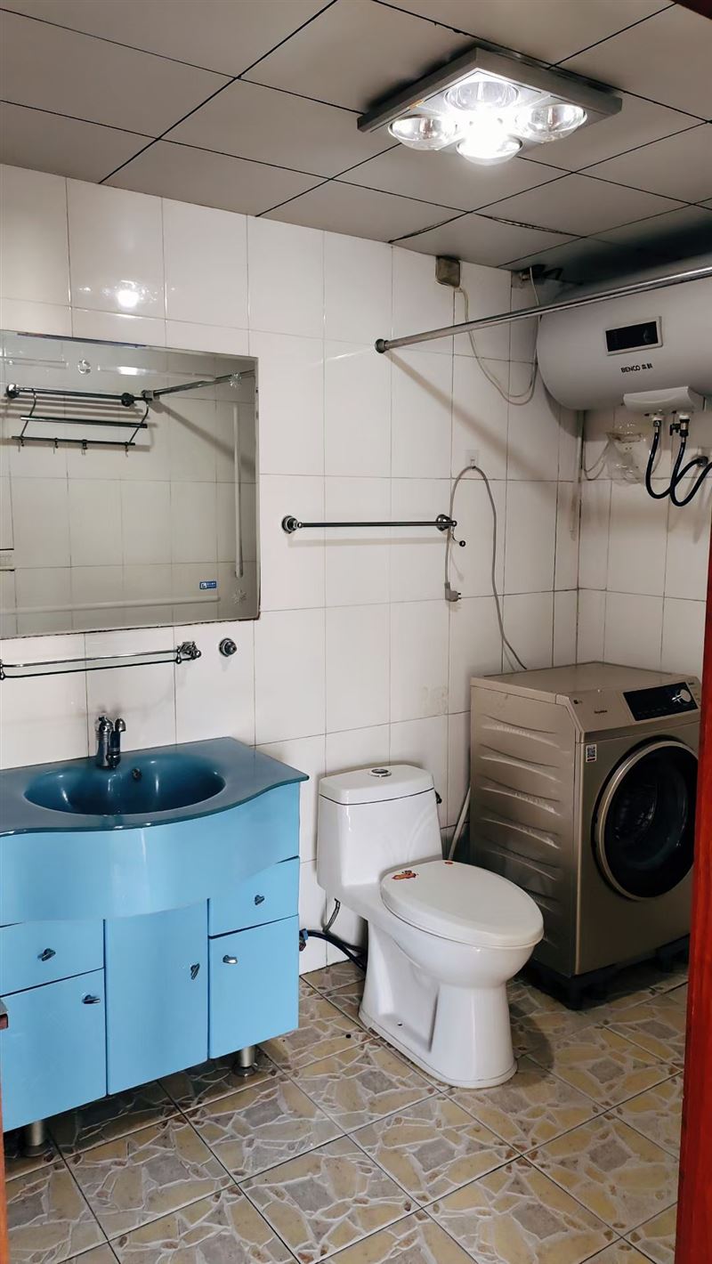 吉賣朝陽小區(qū)6樓