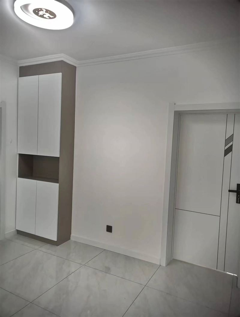 金廈家園2樓全新精裝賣樓