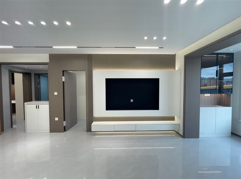 出售濱尚雅居二期電梯四樓