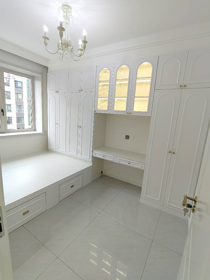 濱尚雅居二期4樓100平精裝60.8萬