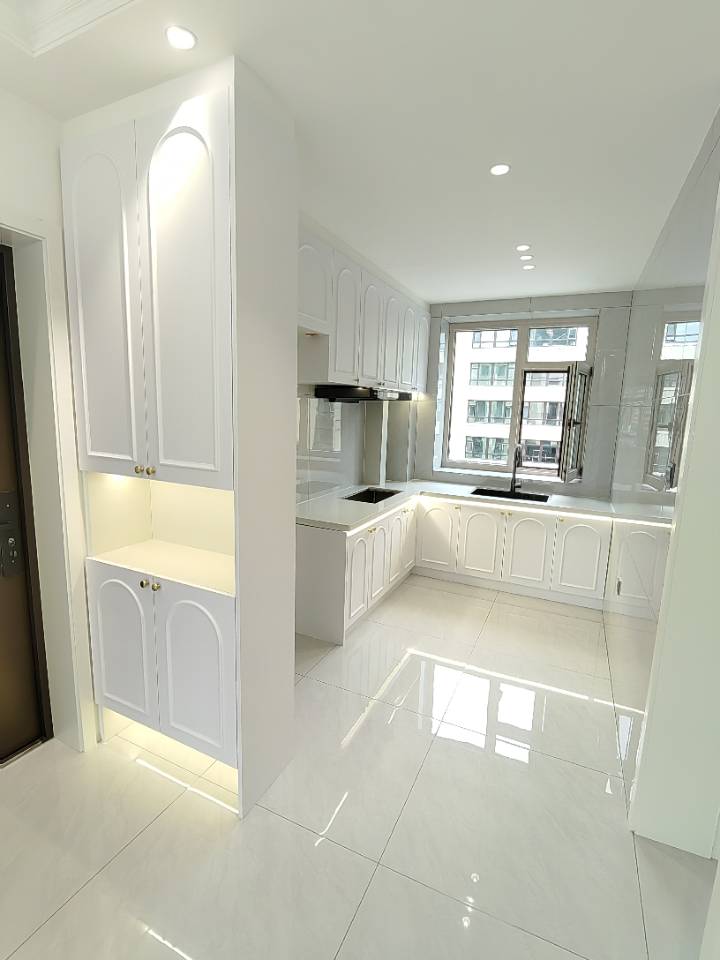 濱尚雅居二期4樓100平精裝60.8萬