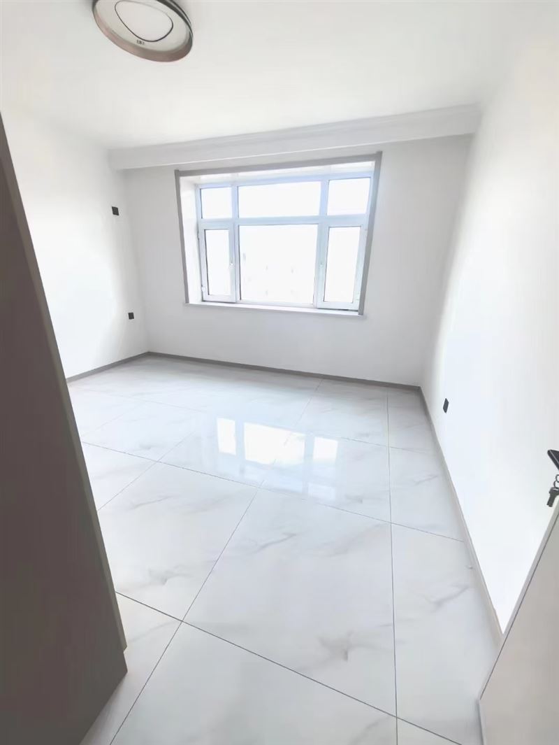 海天5樓72平16.8萬