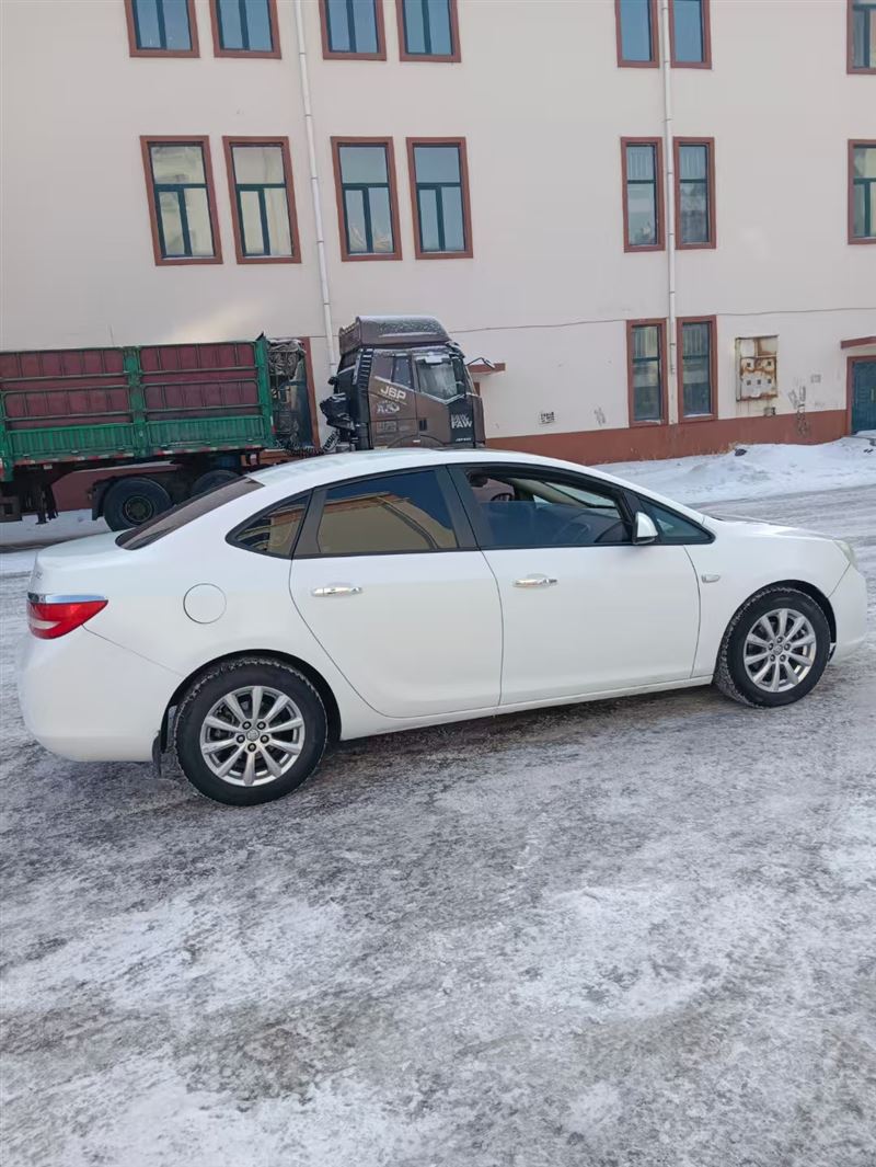 14年英朗GT手動高配原值13萬