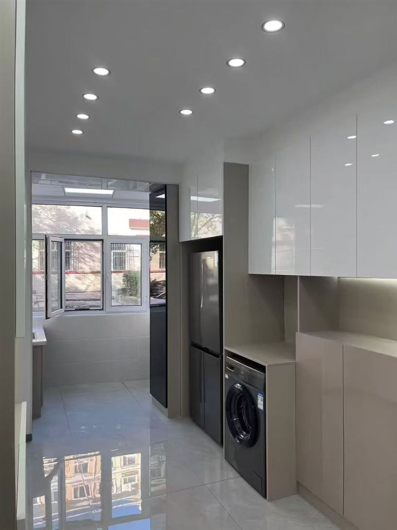 降價(jià)出售九中九小房