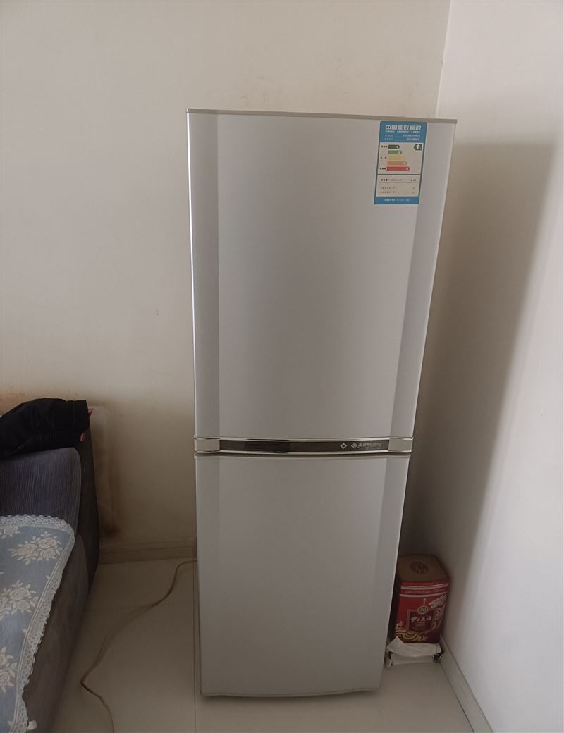 收機(jī)箱  手機(jī)