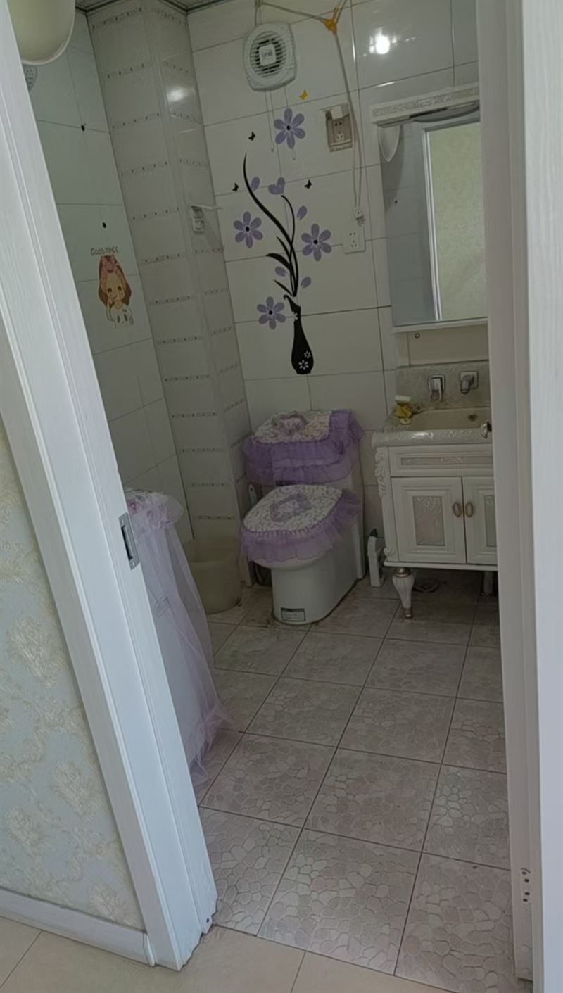 出租德政21號(hào)樓5樓