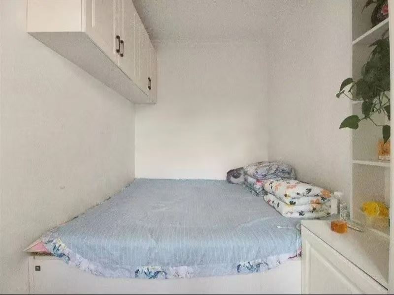 賣逸夫?qū)W區(qū)房