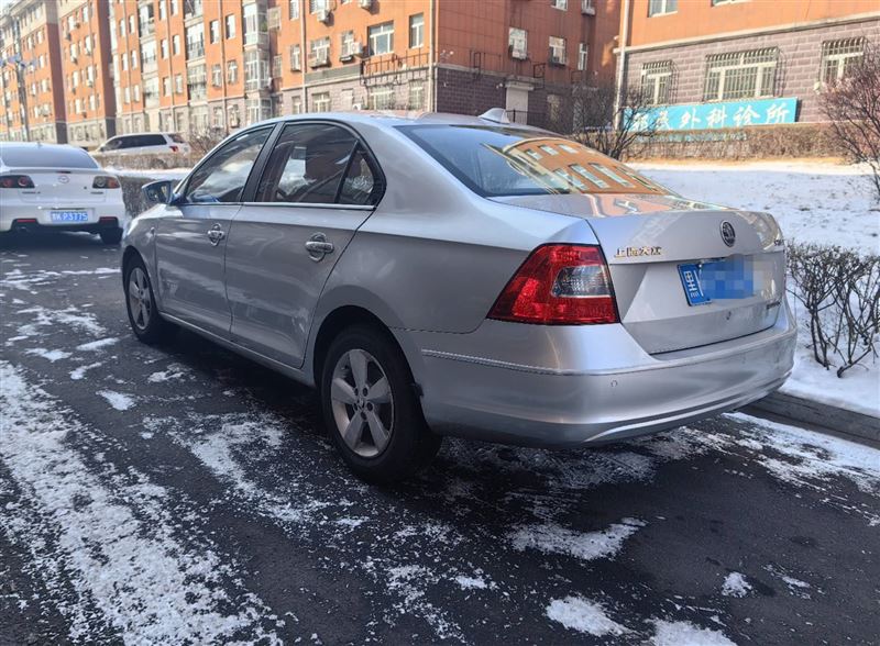 個(gè)人賣(mài)自動(dòng)擋斯柯達(dá)昕銳